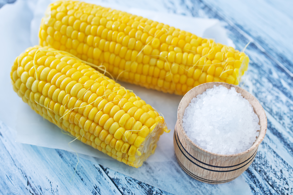 польза вареной кукурузы