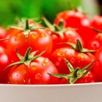 Почему томаты вырастают с белыми прожилками?